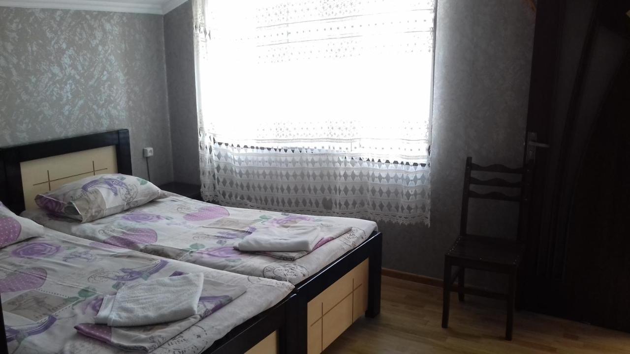 Martvili Newhotel Esterno foto